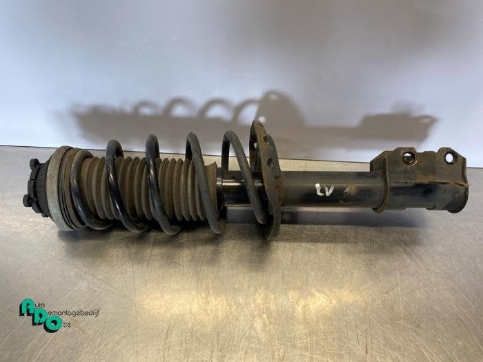 Barre amortisseur avant gauche d'un Opel Astra (Astra H 04-), -, Opel, 3 mois de garantie, Utilisé
