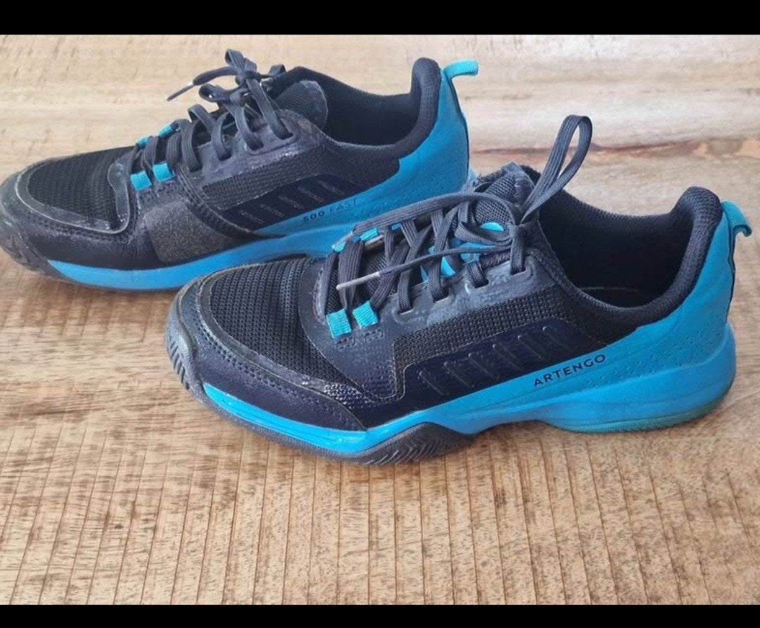 Artengo tennisschoenen maat 36 -

Zwart/Blauw, Enlèvement