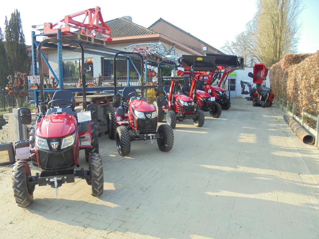 Nieuwe Modellen TYM Tractoren, Ophalen