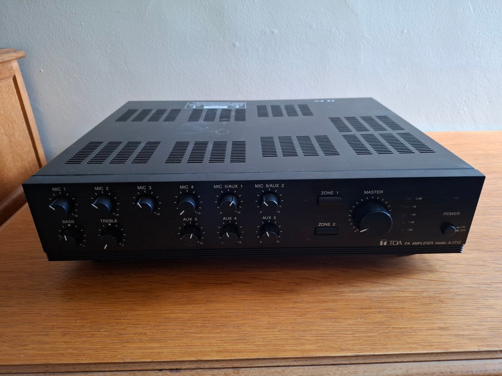 Amplificateur de sonorisation TOA A-1712 – 120W – 2 zones, Audio, Tv en Foto, Toa, Toa, Toa