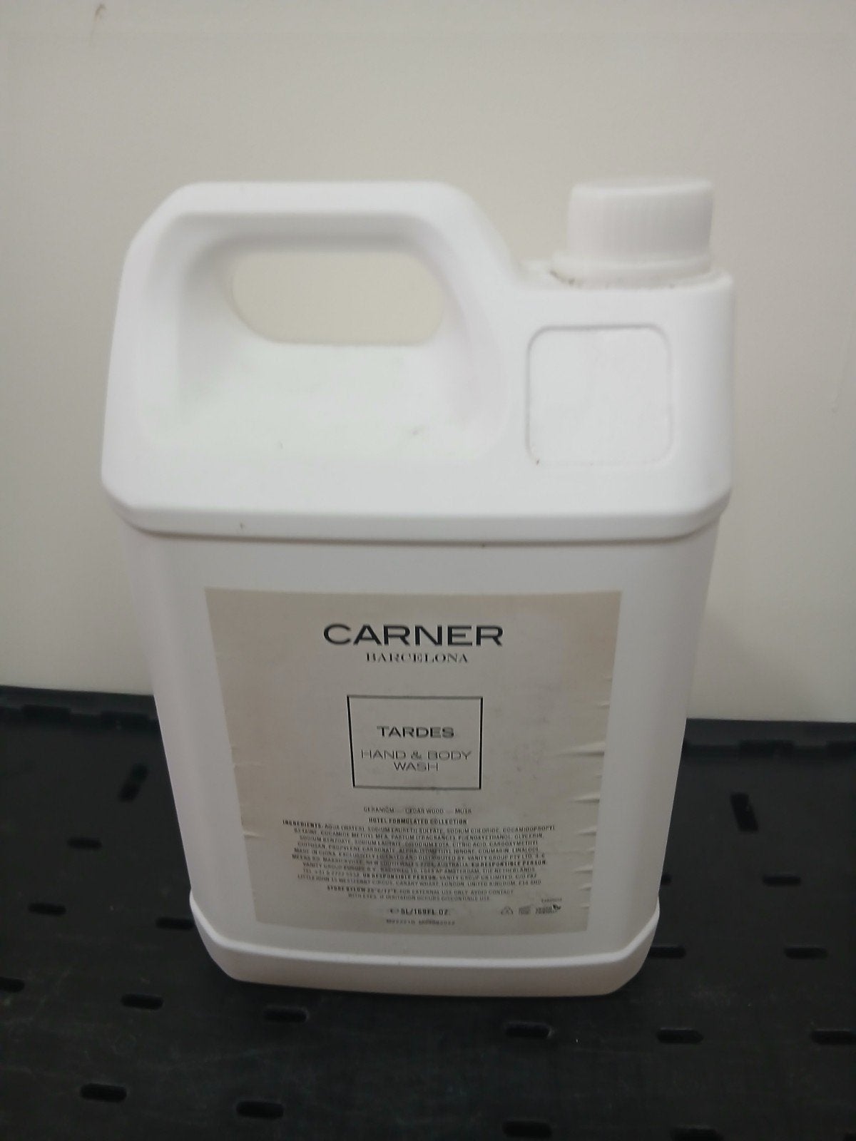 Savon BODY & HAND de Marque CARNER, Enlèvement ou Envoi