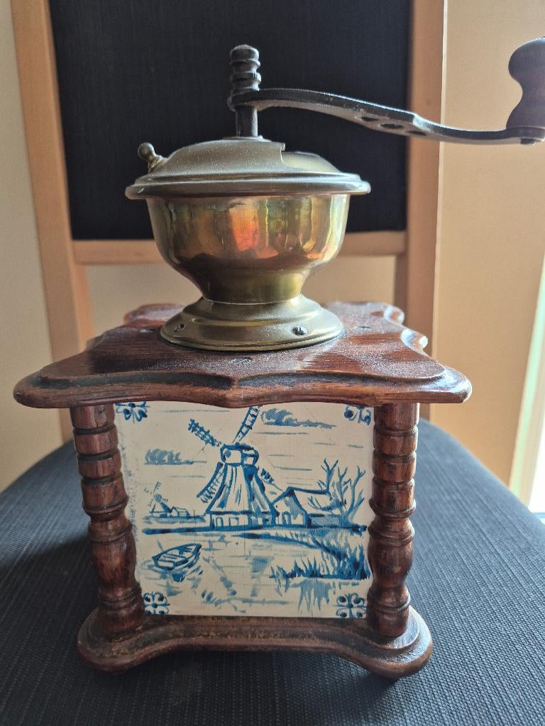 Koffiemolen, Antiek en Kunst, Ophalen