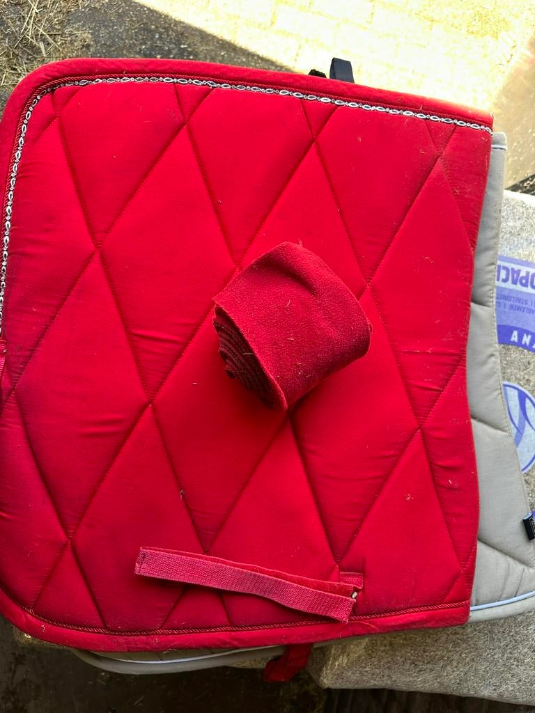 Paarden spullen, Ophalen, Zo goed als nieuw