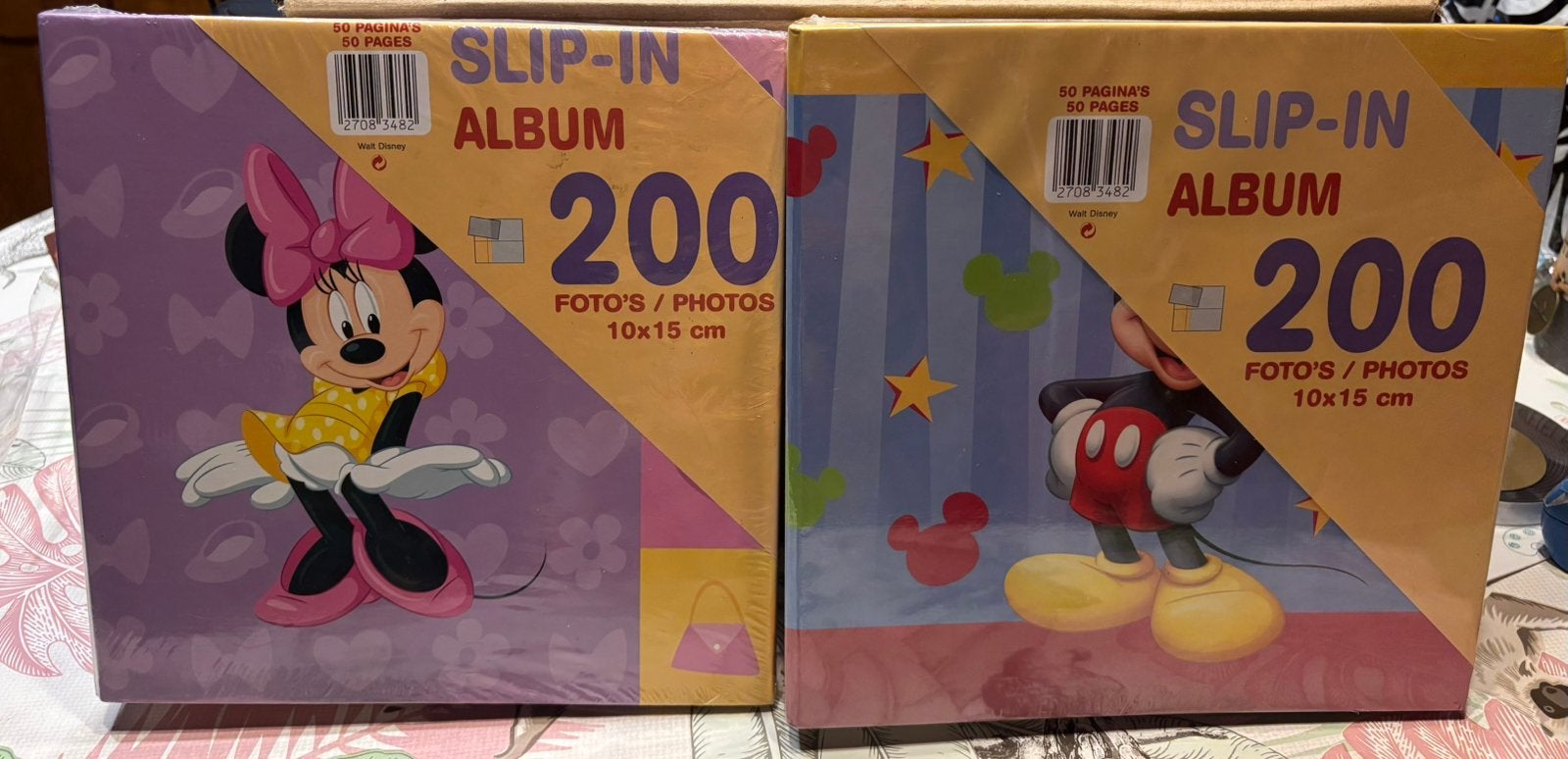 2x Disney slip-in albums voor 200 foto’s ieder., Audio, Tv en Foto, Fotoalbums en Accessoires, Meerkleurig, Nieuw, Ophalen of Verzenden