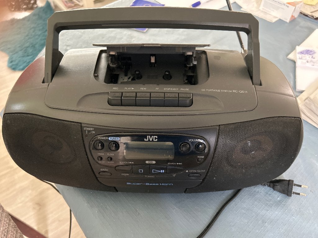 Lecteur CD radio portable JVC RC-QS11, Enlèvement, Utilisé, JVC, Avec radio