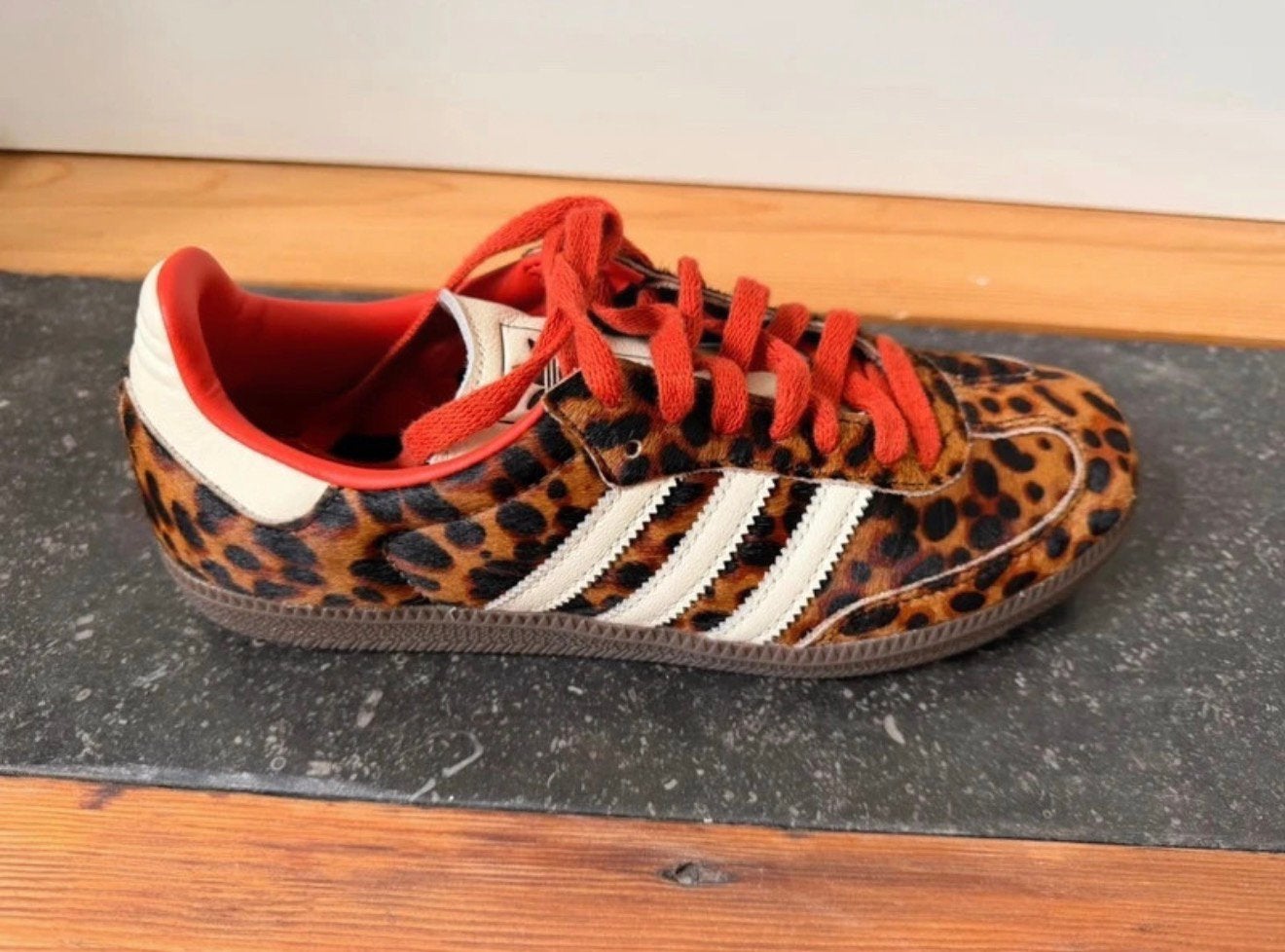 Adidas Samba OG - 40, Kleding | Dames, Bruin, Ophalen of Verzenden, Zo goed als nieuw, Sneakers