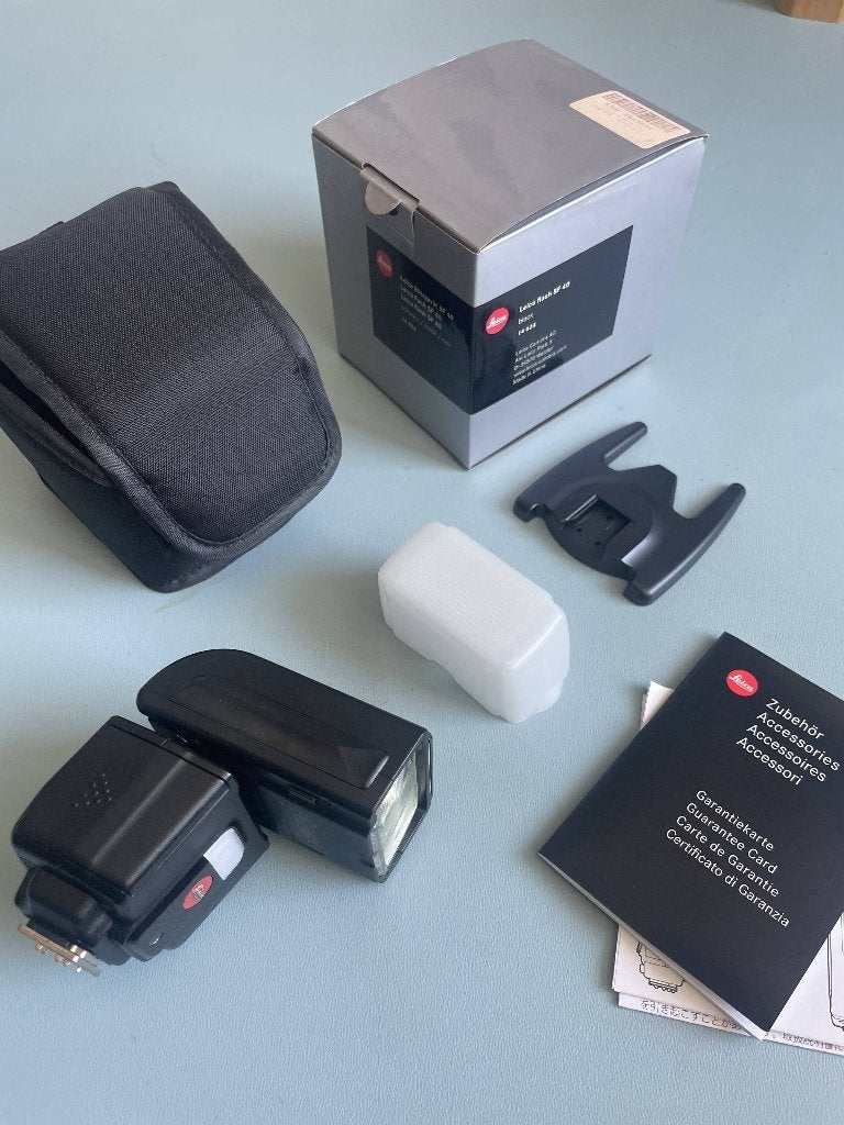 Leica - Flash SF 40, Audio, Tv en Foto, Foto | Flitsers, Leica, Externe flitser, Zo goed als nieuw, TTL