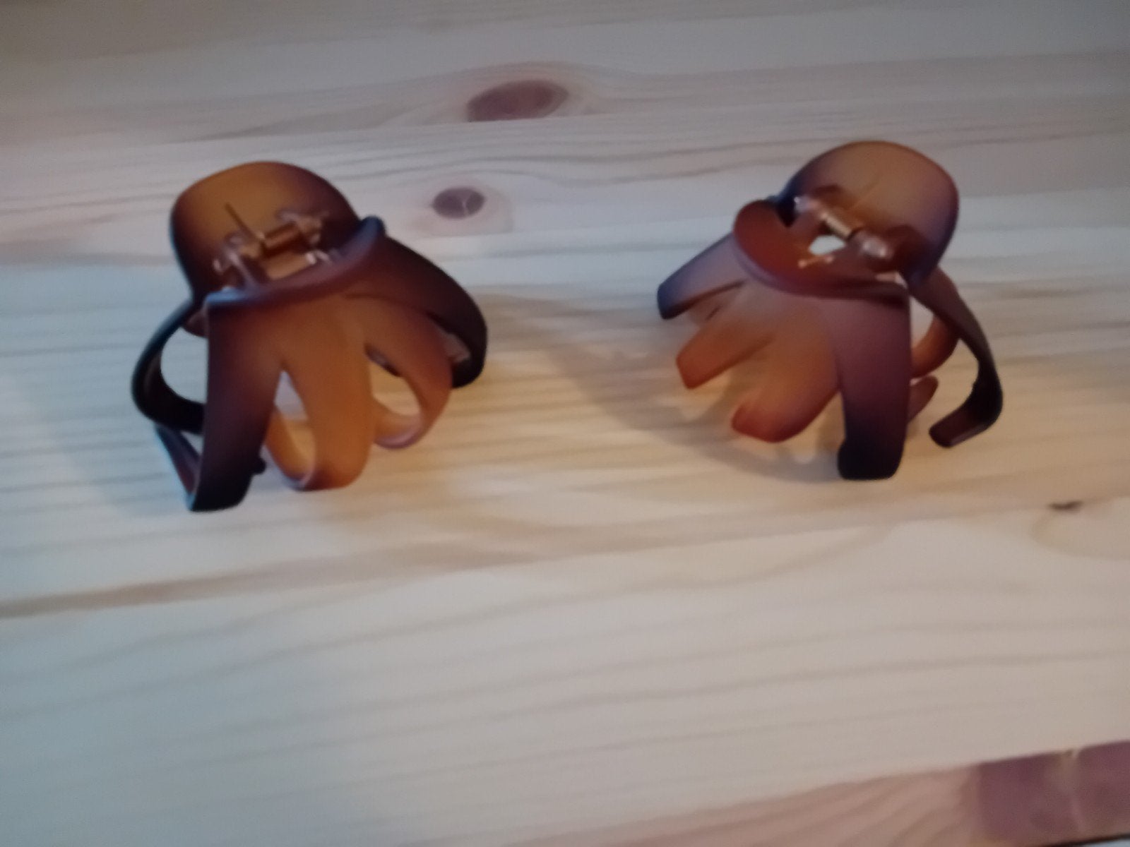 2 haarklemmen nieuwstaat, Handtassen en Accessoires, Uiterlijk | Haarverzorging, Ophalen
