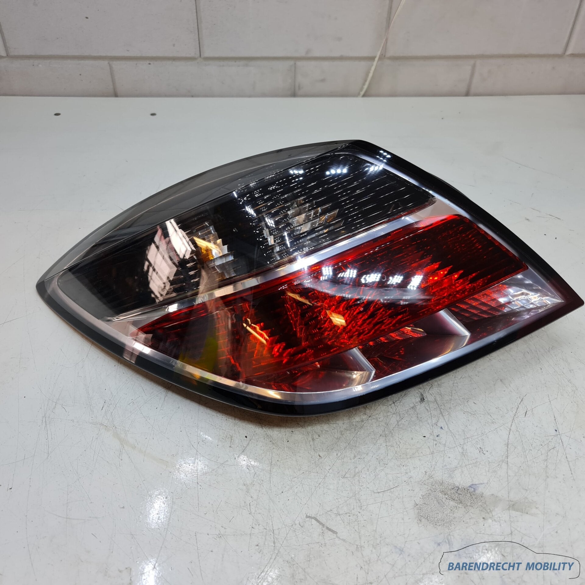 Achterlicht Opel Astra H GTC 93190790 342691834 links origin, Gebruikt, Opel Automobile GmbH, Kontakt@opel-infoservice.de, Opel