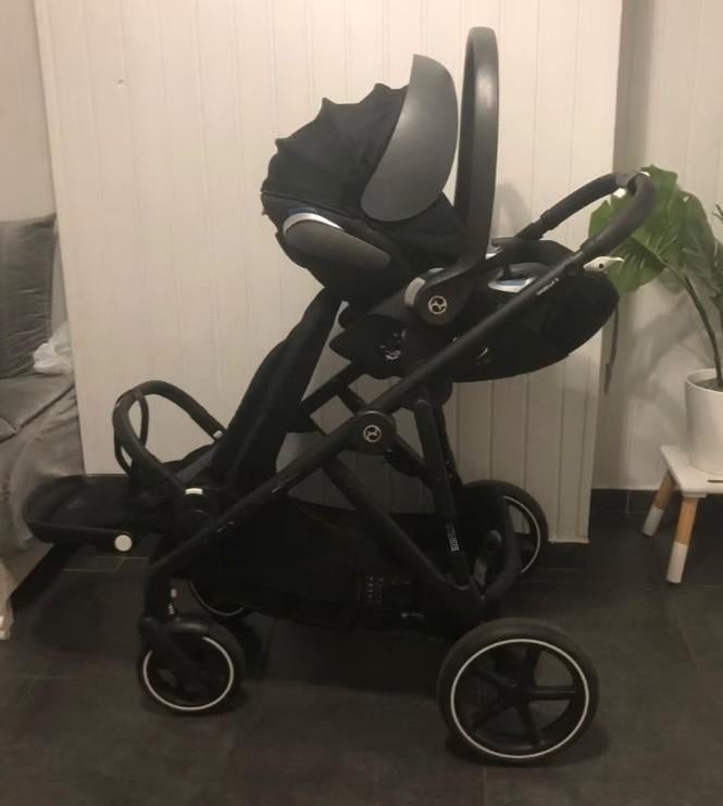 Cybex Gazelle S Duo Zwarte Kinderwagen Met Regenhoes, Kinderen en Baby's, Kinderwagens en Combinaties, Verstelbare duwstang, Zo goed als nieuw
