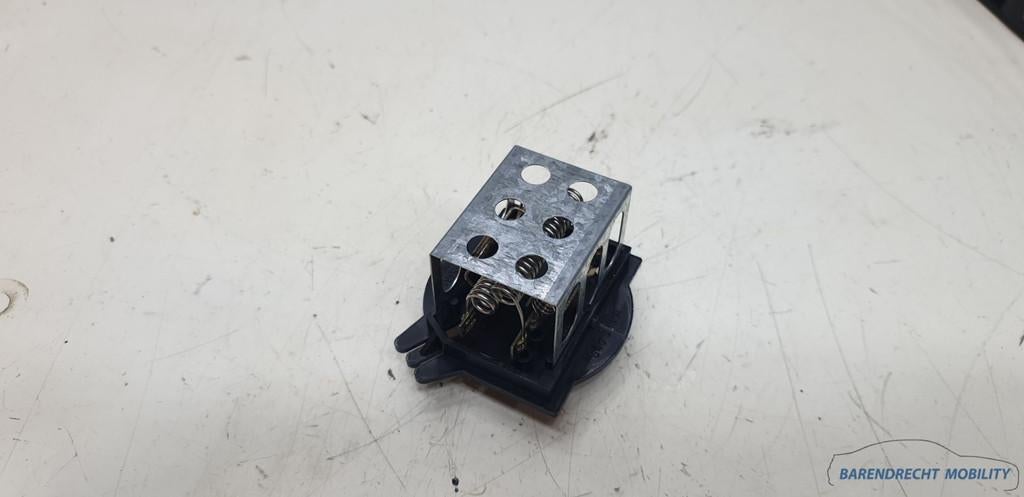 Kachelweerstand Citro n Berlingo I 1 Peugeot 306 6450P7 kach, Taurusavenue 1
2132 LS  Hoofddorp, NL, Stellantis N.V., Nieuw, Contact.group@renault.com