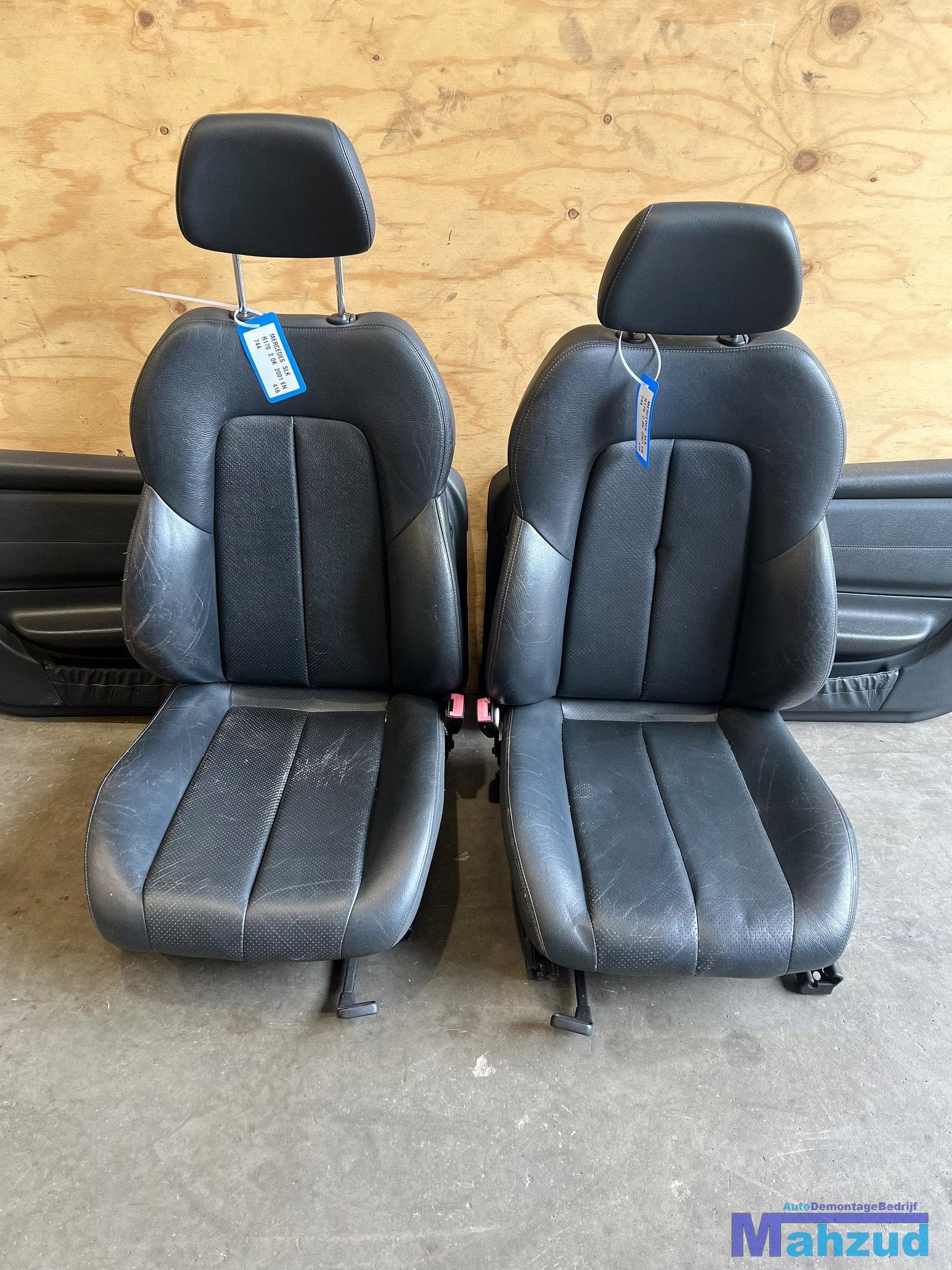 MERCEDES SLK R170 Zwart leer interieur 1996-2004, Gebruikt, Mercedes-Benz AG, Mercedes-Benz, Mercedesstrasse 120
70372  Stuttgart, DE