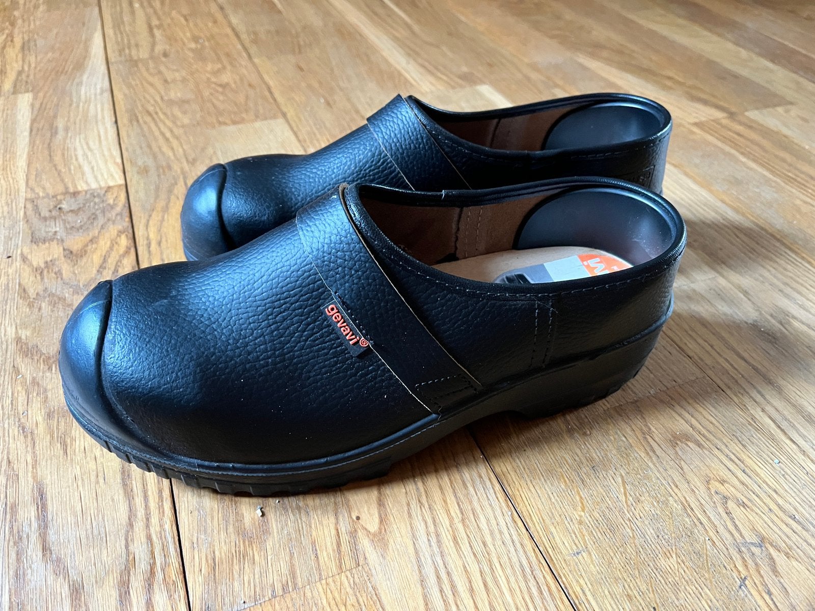 Gevavi klompen zwart maat 43 - nieuw, Enlèvement ou Envoi, Neuf, Hommes, Chaussures
