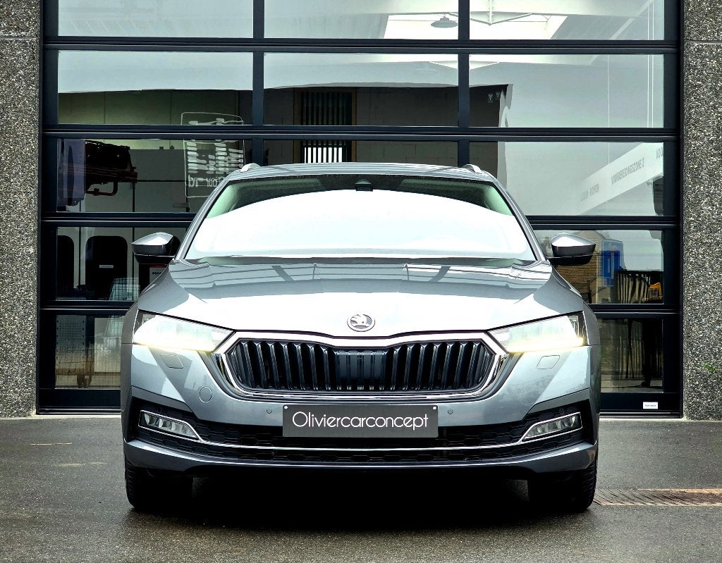 Skoda Octavia * 1 EIGENAAR * GARANTIE * NIEUWSTAAT * 21% BTW, Autos, 121 g/km, Argent ou Gris, Euro 6, Entreprise