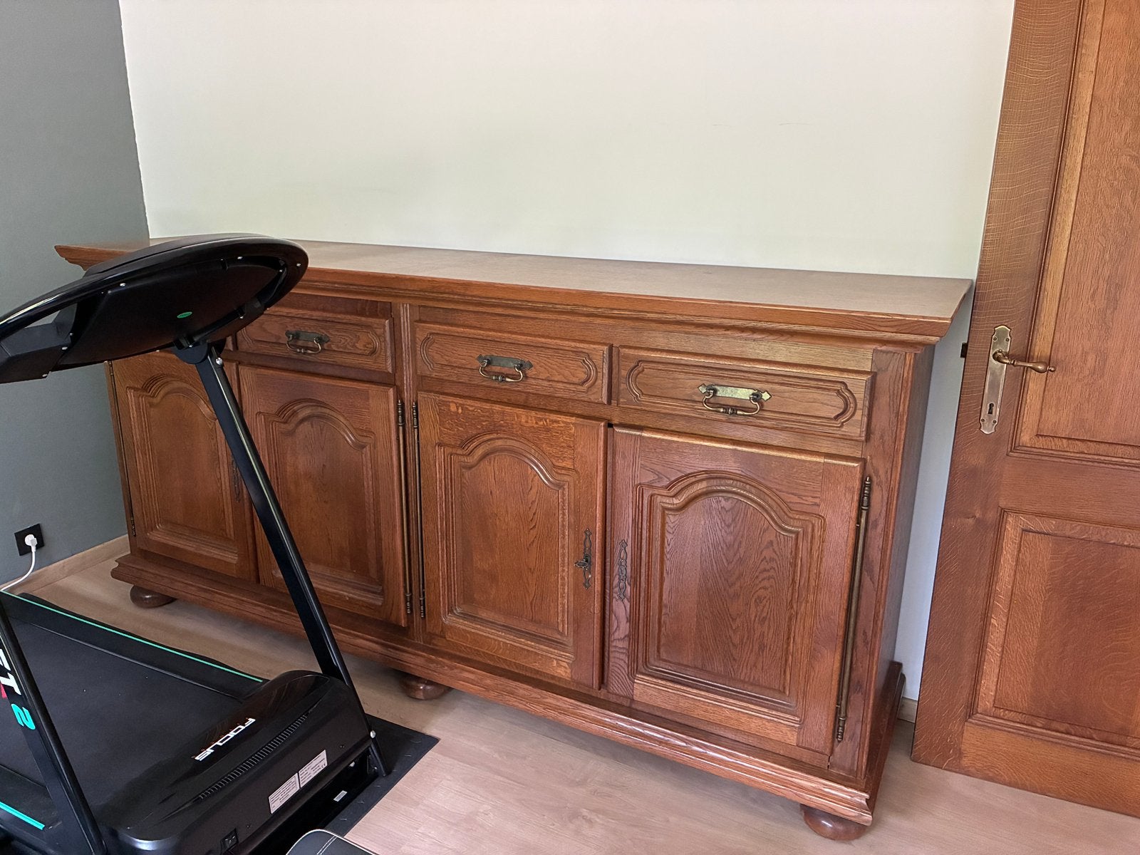 Grand meuble buffet (1 unité), Maison & Meubles, Avec tiroir(s), 150 à 200 cm, Enlèvement, Utilisé
