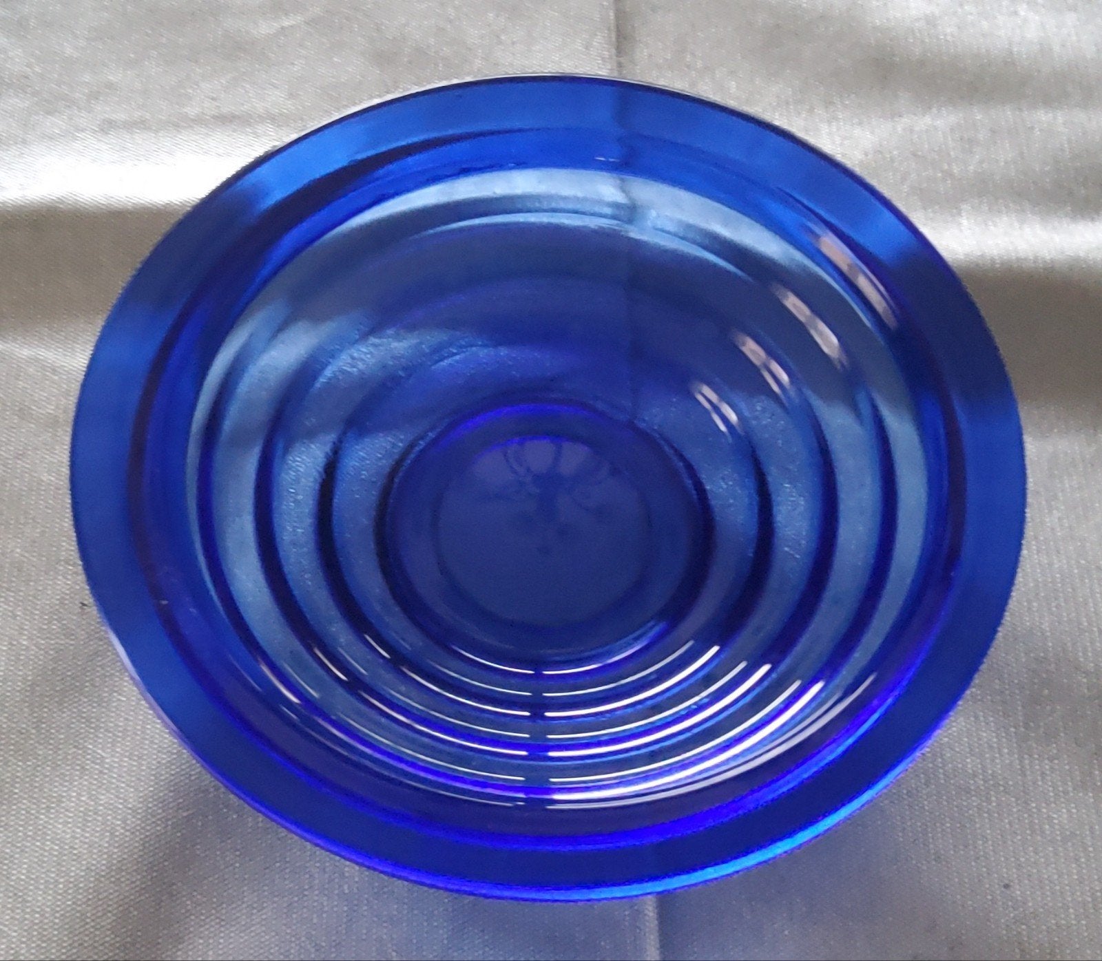 Decoratieve blauwe schaal - diverse doeleinden, Ophalen, Schaal, Rond, Glas
