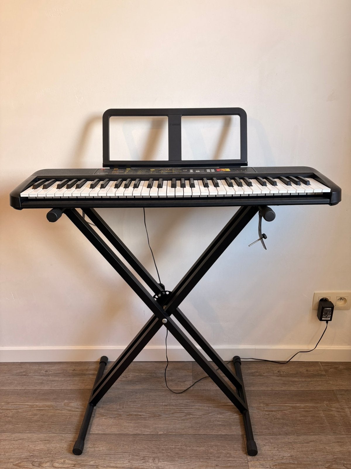Yamaha PSR-F52 digitaal keyboard, Muziek en Instrumenten, Ophalen, Zo goed als nieuw, Yamaha