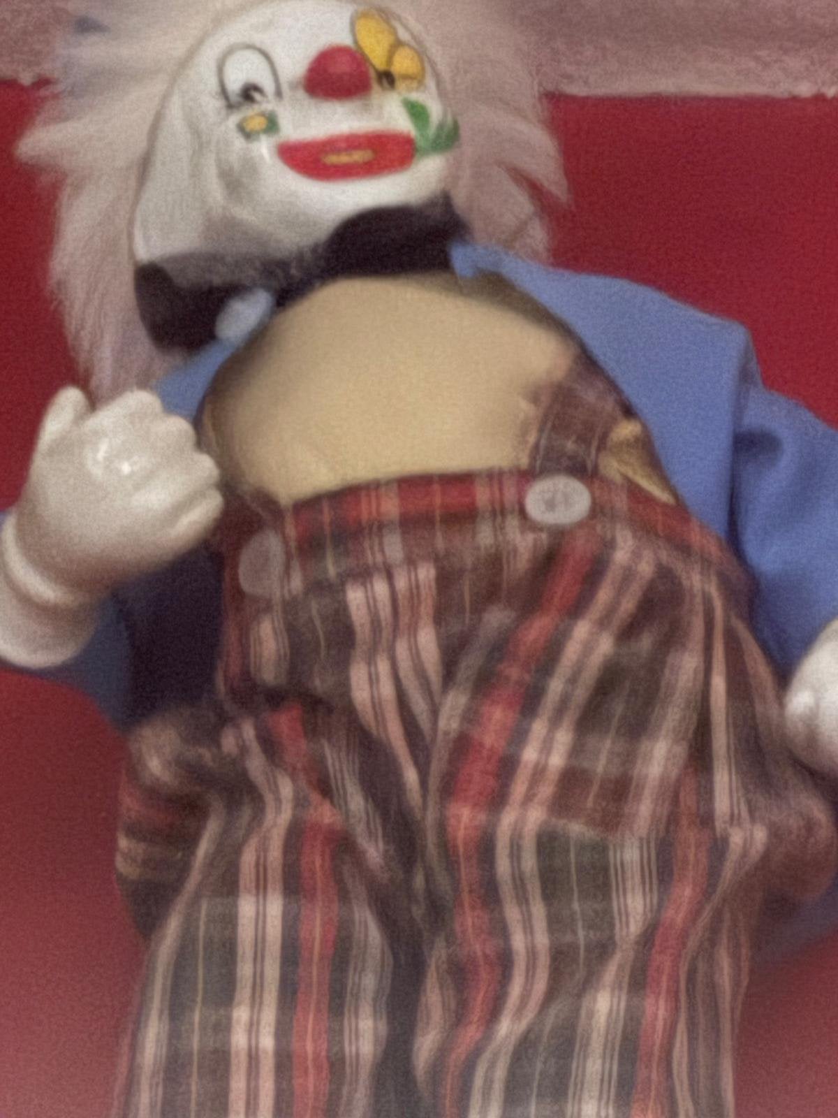 Clown, Enlèvement, Comme neuf
