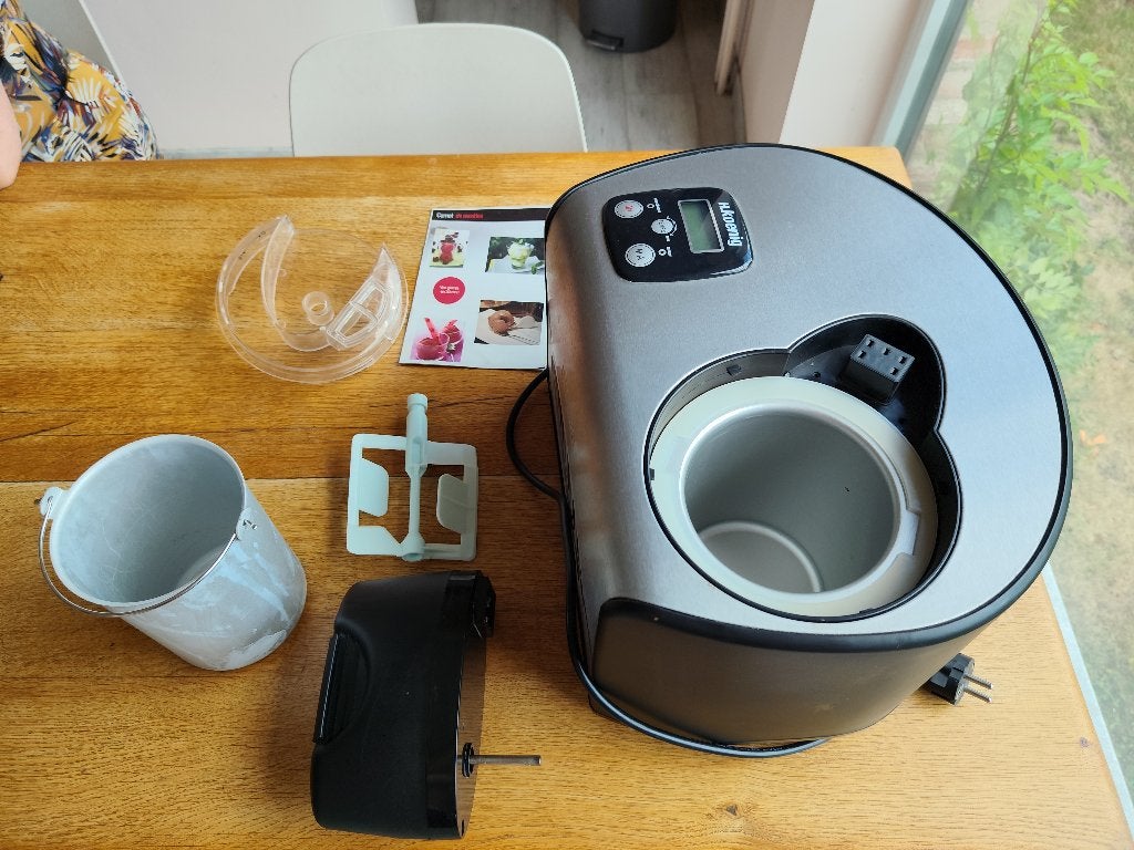 Sorbetière H.Koenig neuf 400 euros, Electroménager, Machines à glace, Enlèvement, Comme neuf