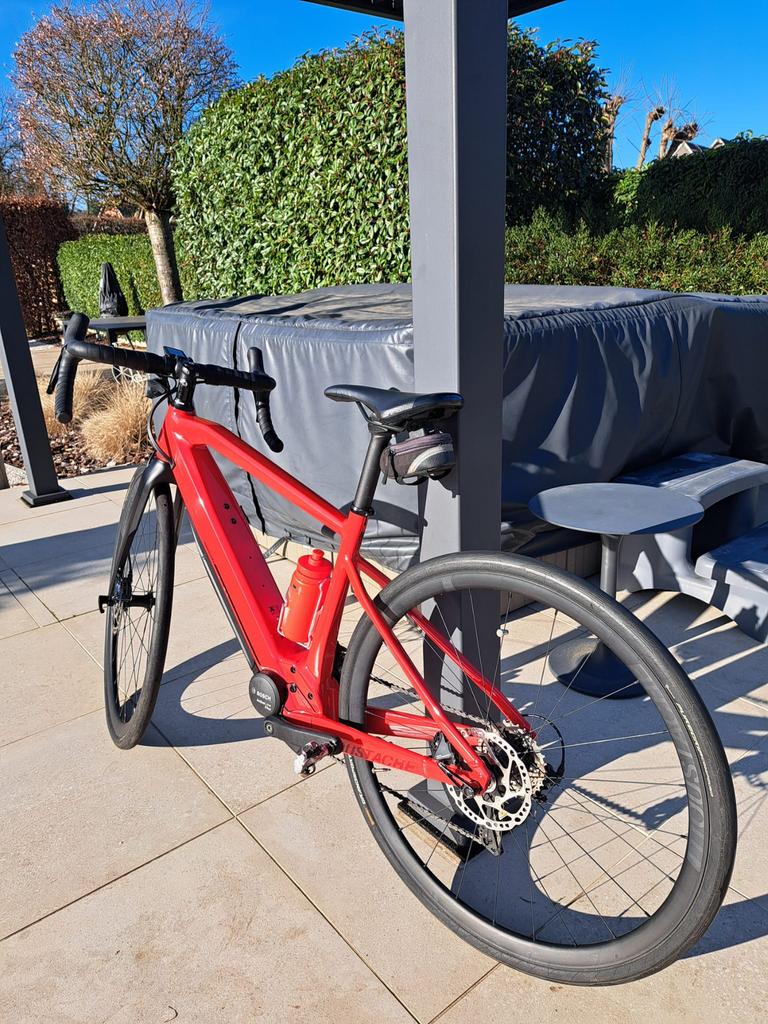 Elektrische race fiets Moustache Dimanche 28.5  S  Weinig km, 28 inch, 10 tot 15 versnellingen, Heren, Aluminium