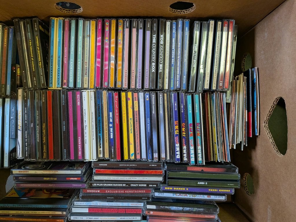 Doos CD'S, CD & DVD, Enlèvement, Utilisé