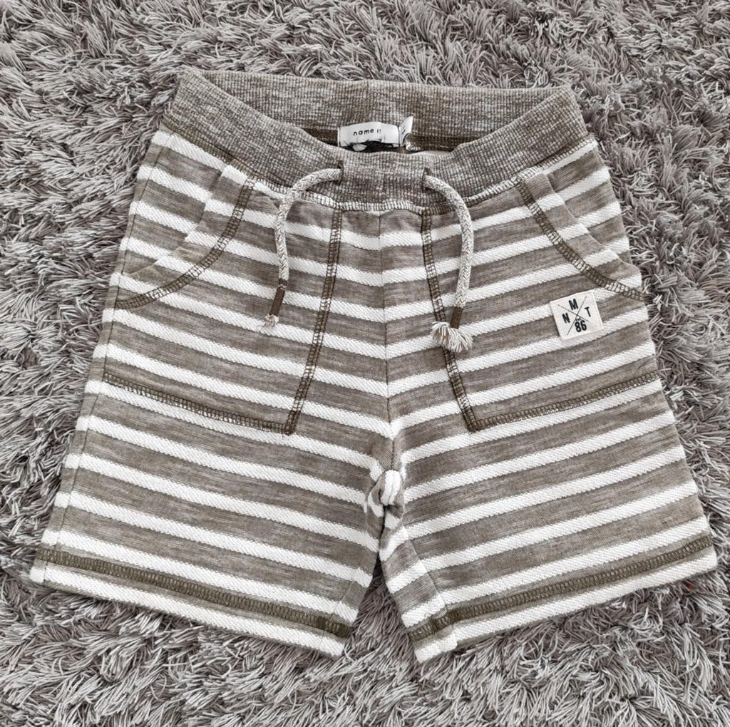 Short katoen Name it maat 104., Broek, NAME IT., Ophalen of Verzenden, Zo goed als nieuw