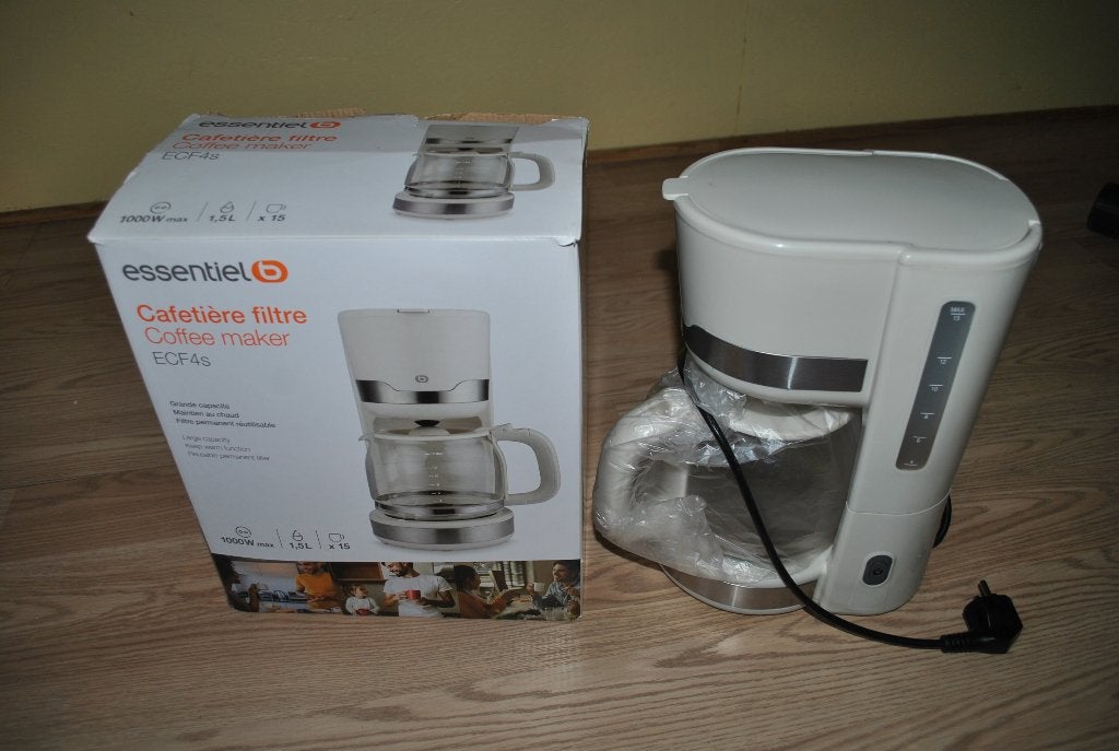 Percolateur Essentiel 15 tasses Bon état, Enlèvement, Comme neuf