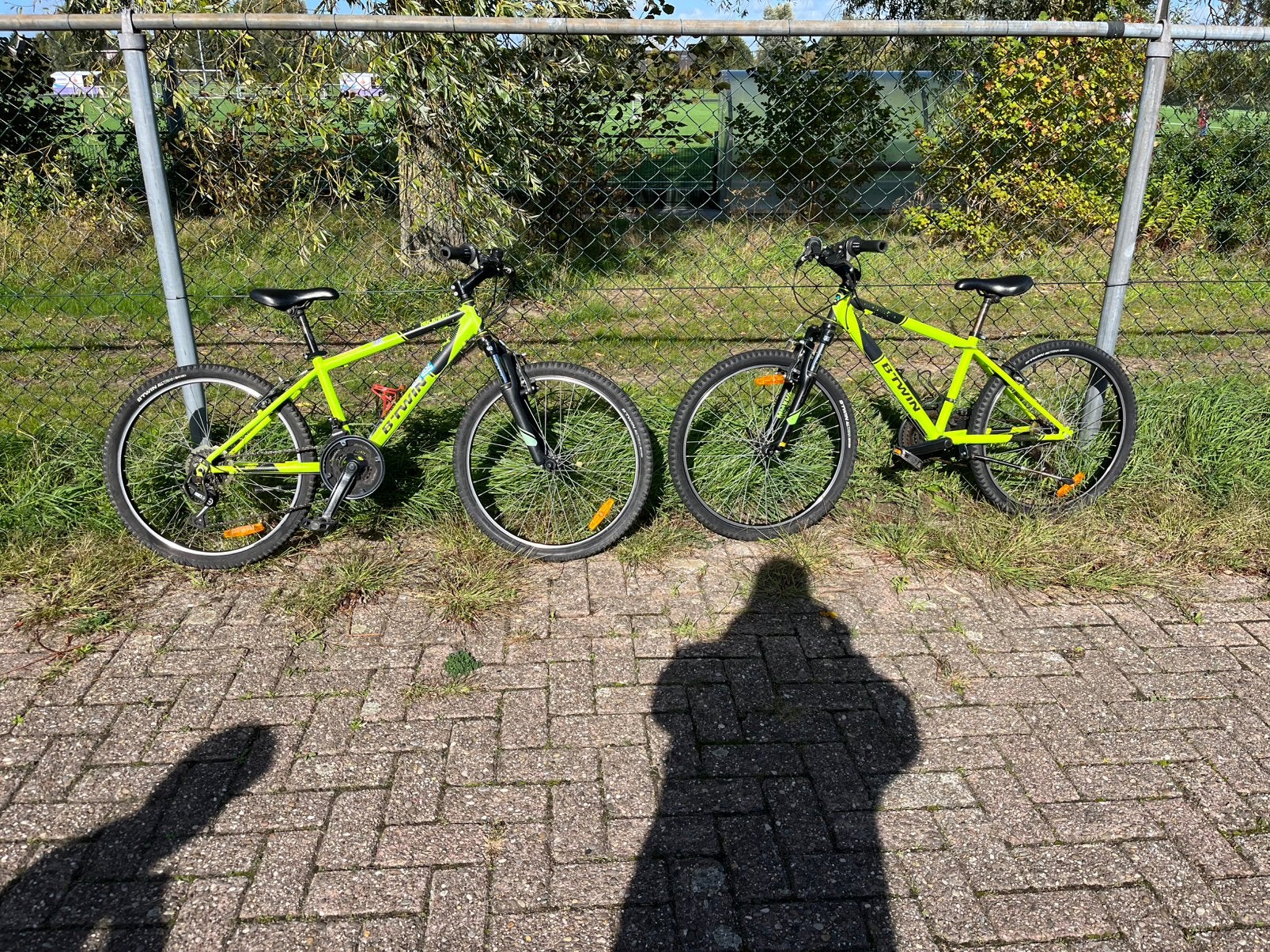 2 B’Twin 24 inch mountainbikes, in goede staat, Ophalen, Gebruikt, 20 inch of meer