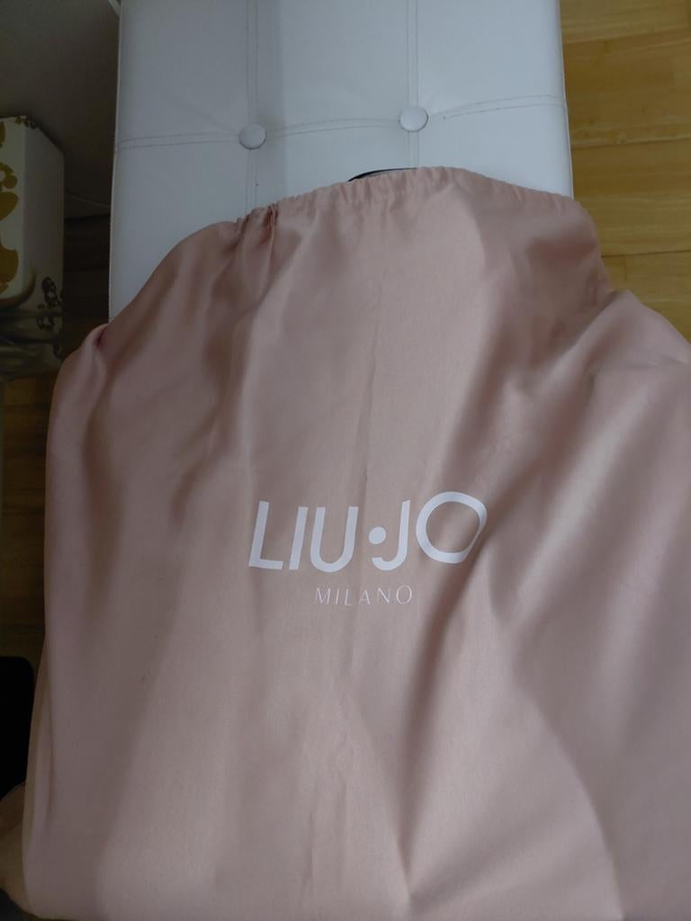 Liu.jo handtas splinternieuw nooit gebruikt, Kleding | Heren, Kostuums en vesten, Ophalen