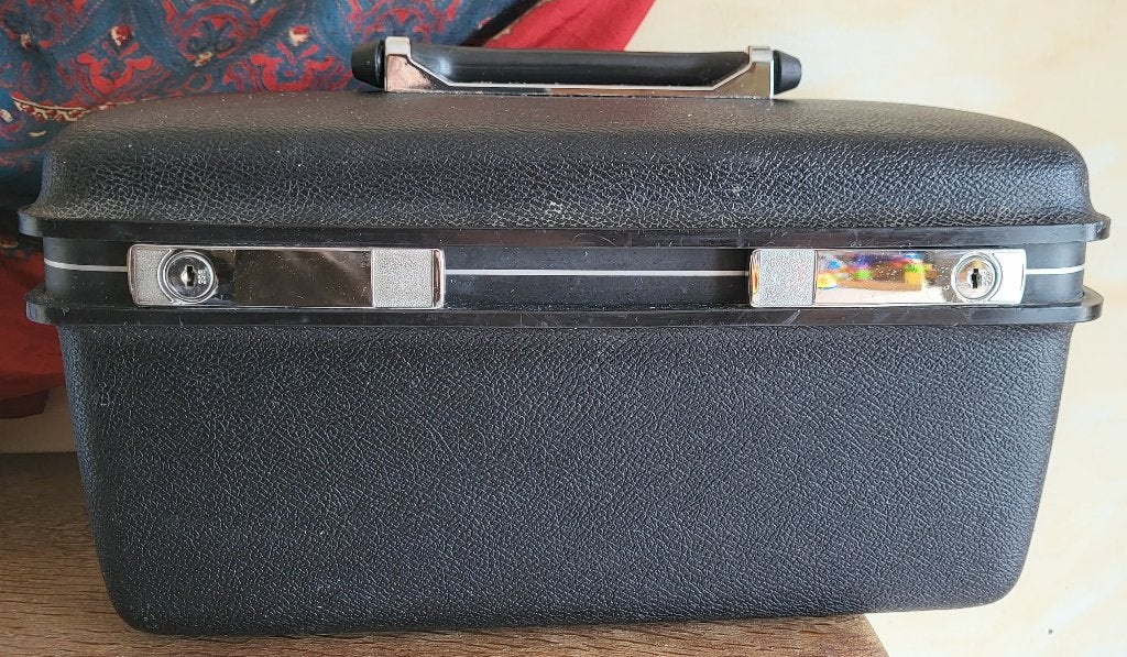 Vanity case SAMSONITE, coque rigide noir, années 70 **TTB**, Bijoux, Sacs & Beauté, Boîtes de maquillage & Beauty case, Enlèvement ou Envoi