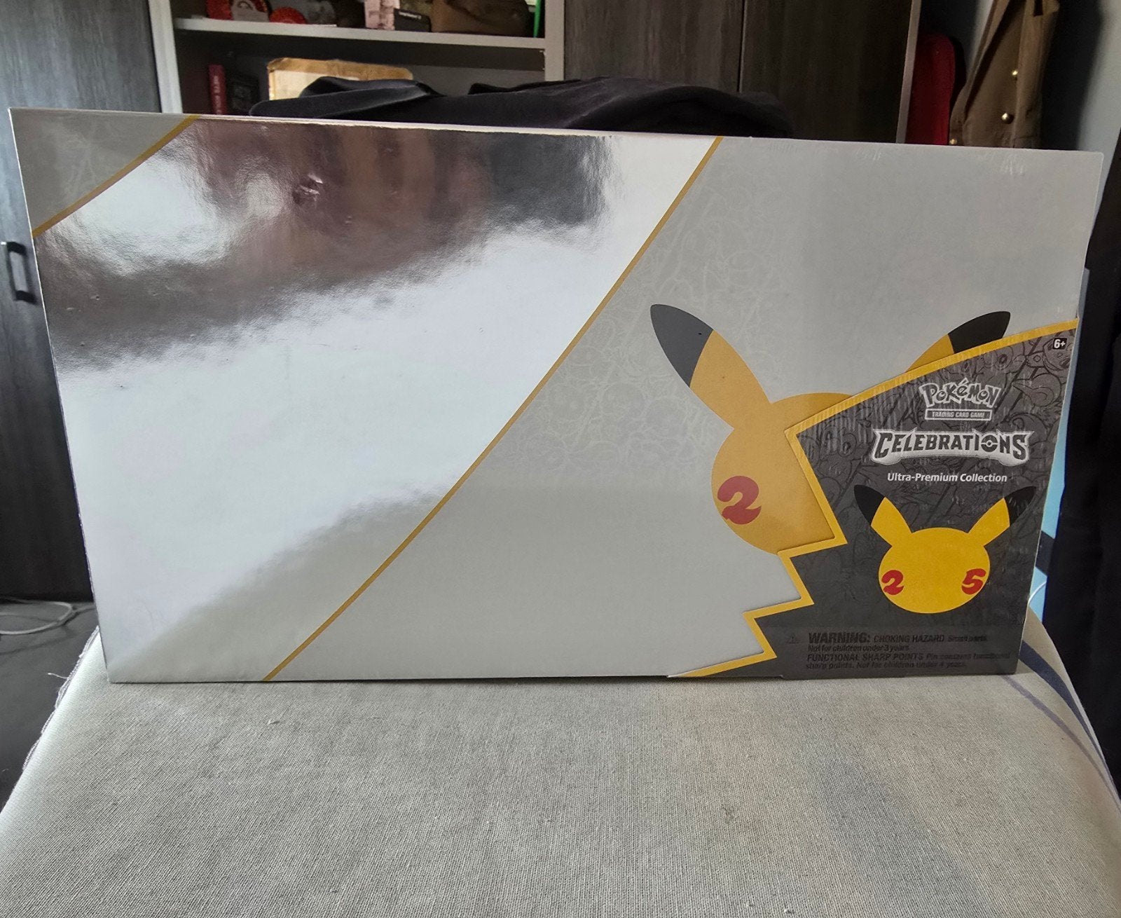 Pokemon celebrations upc, Ophalen of Verzenden