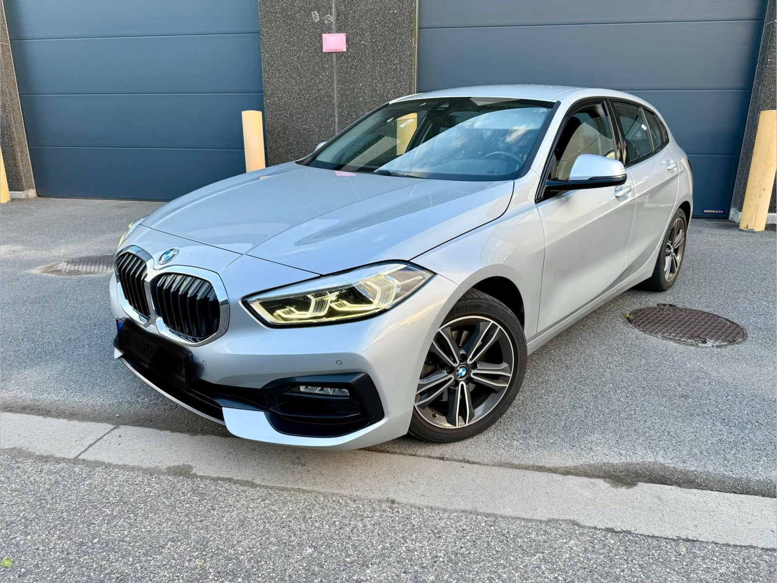 Bmw Sport-Line, Argent ou Gris, Euro 6, Entretenue par le concessionnaire, 5 portes