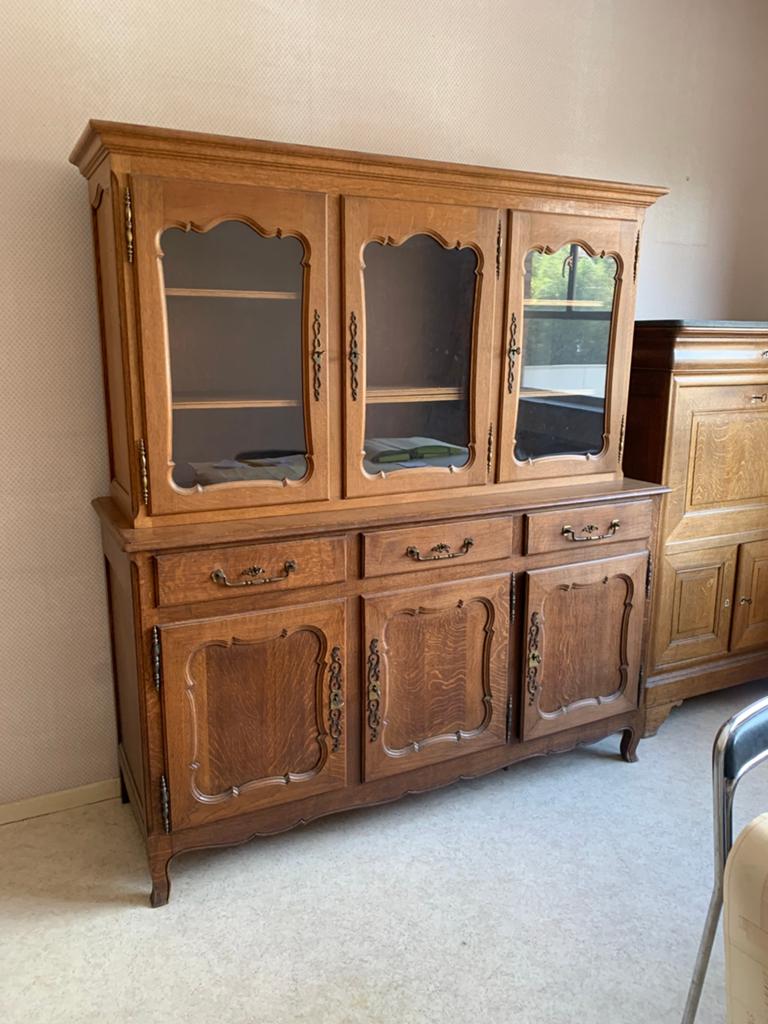Buffet Louis XV rustique idéal aussi pour relooking., Enlèvement, Comme neuf
