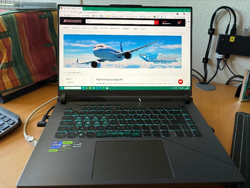 ASUS ROG Strix G16 G614JIR, Computers en Software, Windows Laptops, Zo goed als nieuw, 16 inch, SSD, 2 tot 3 Ghz, 32 GB, Azerty