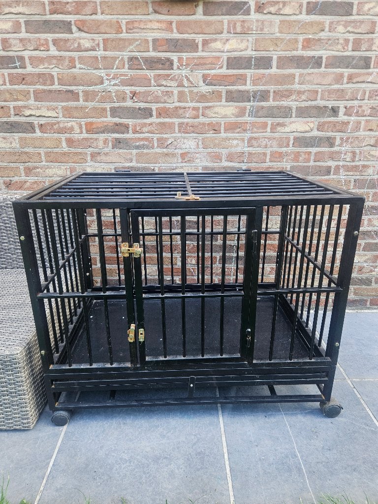 Stevige bench, Dieren en Toebehoren, Ophalen, Gebruikt