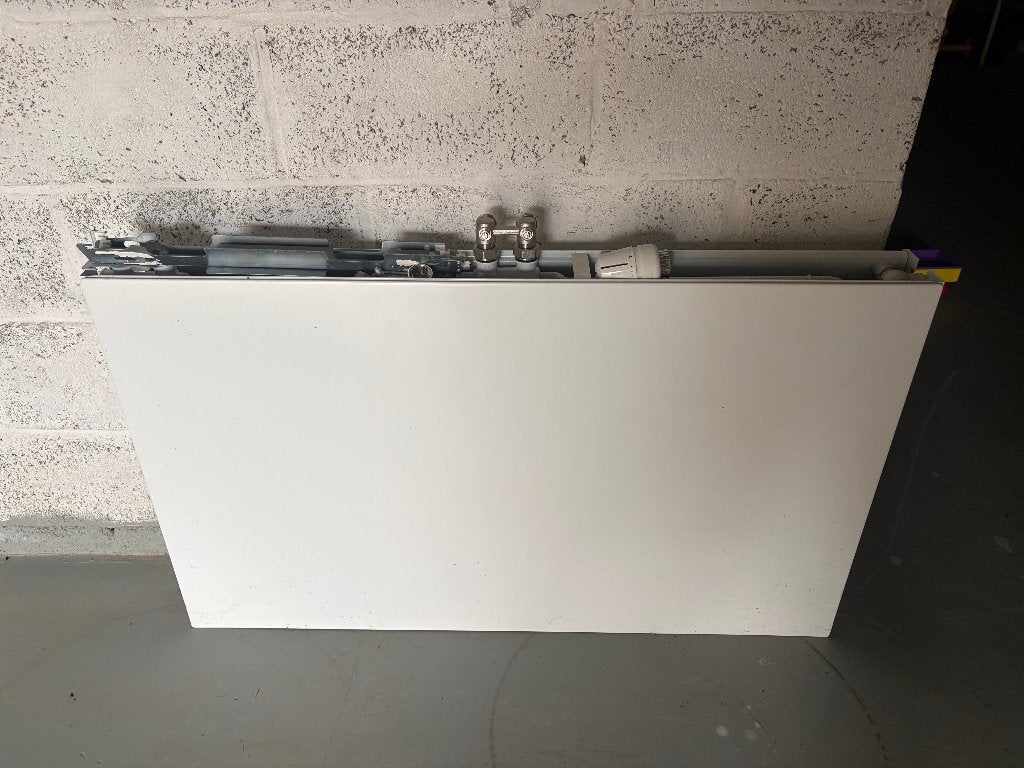 Radiator 600x1000 RAL9016 1676w, Bricolage & Construction, Chauffage & Radiateurs, Comme neuf, Radiateur, 800 watts ou plus, 30 à 80 cm