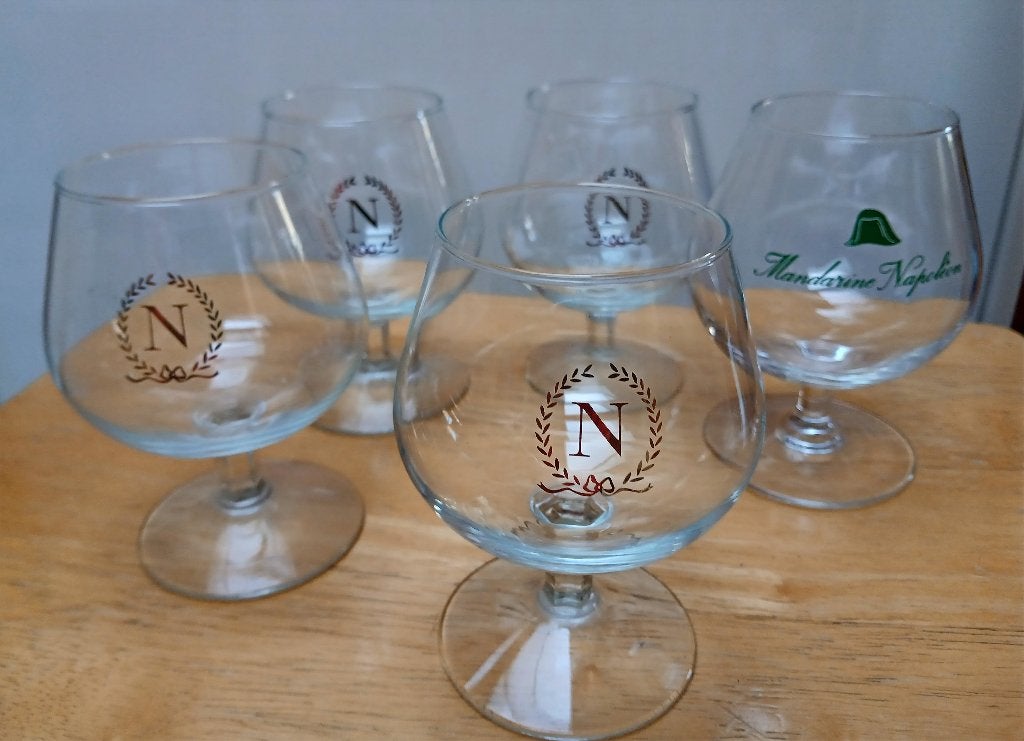 Lot de 5 verres ballon Mandarine Napoléon, Enlèvement, Comme neuf, Autres types