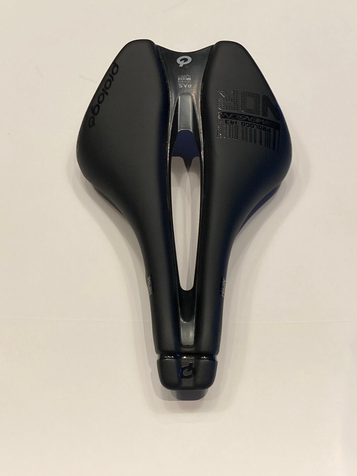 SELLE PROLOGO DIMENSION NDR 143 MM RAILS TIROX NOIR, Enlèvement ou Envoi, Comme neuf, Selle, Aluminium
