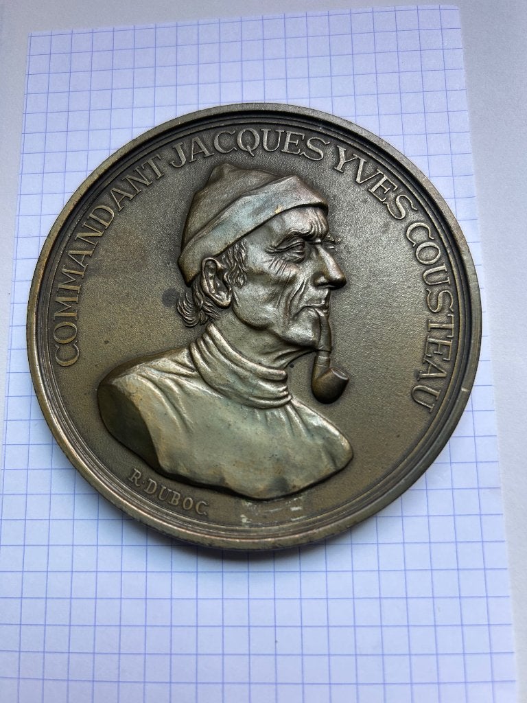 Grote bronzen medaille Jacques Cousteau wereldreiziger., Enlèvement ou Envoi