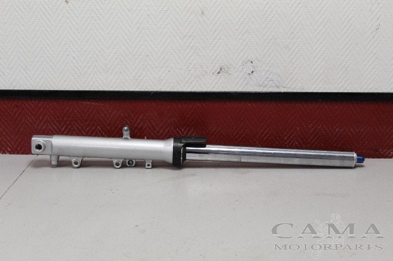 VOORVORK POOT LINKS YZF R6 1999-2002 (YZF-R6 5EB 5MT), Motoren, Onderdelen | Yamaha, Dhr. S. di Majo, Gebruikt, Info@cama-motorparts.nl