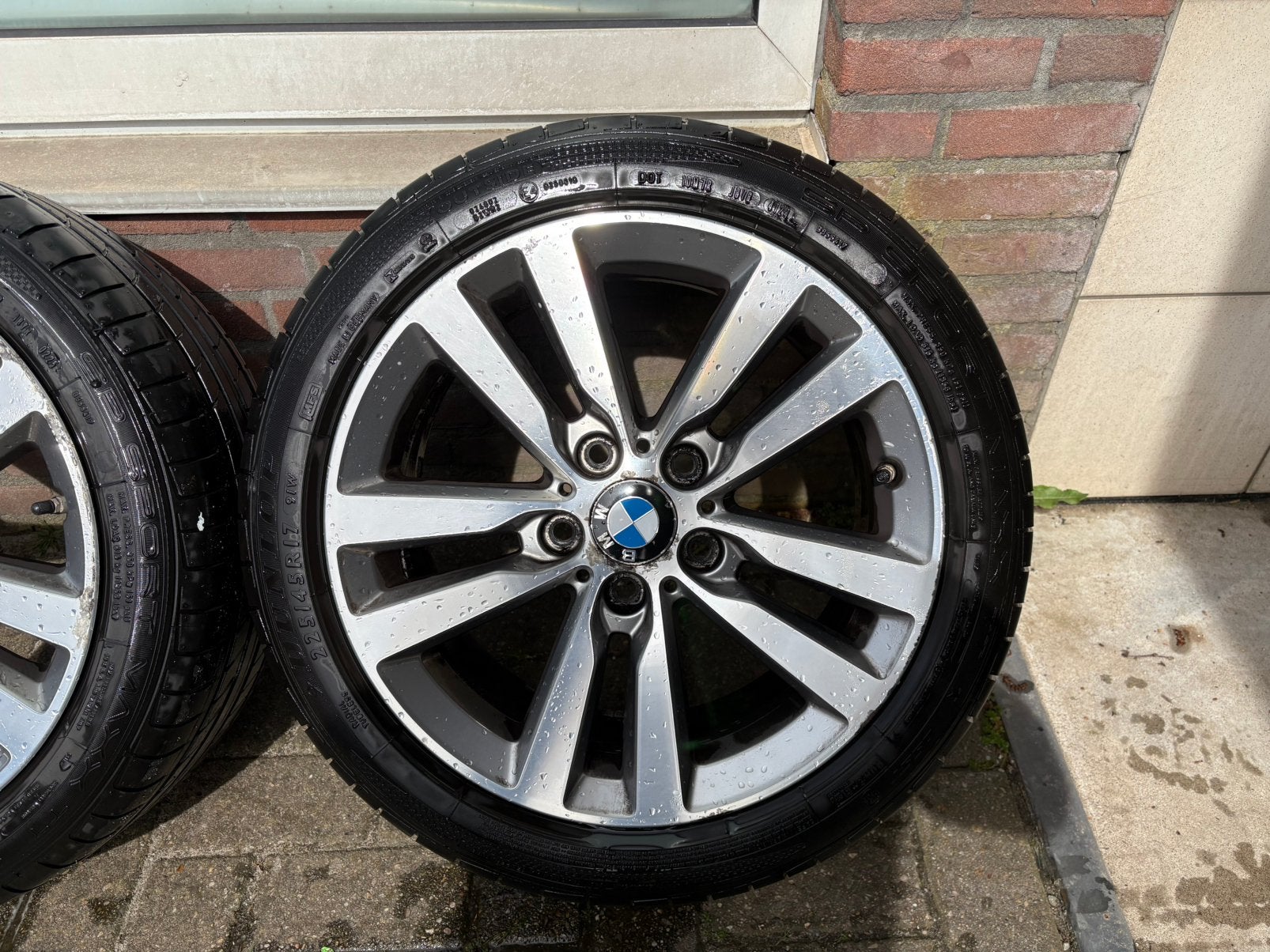 17 inch BMW 1 serie runflat Dunlop velgen met banden, Auto-onderdelen, Banden en Velgen, Ophalen, 17 inch, Band(en)