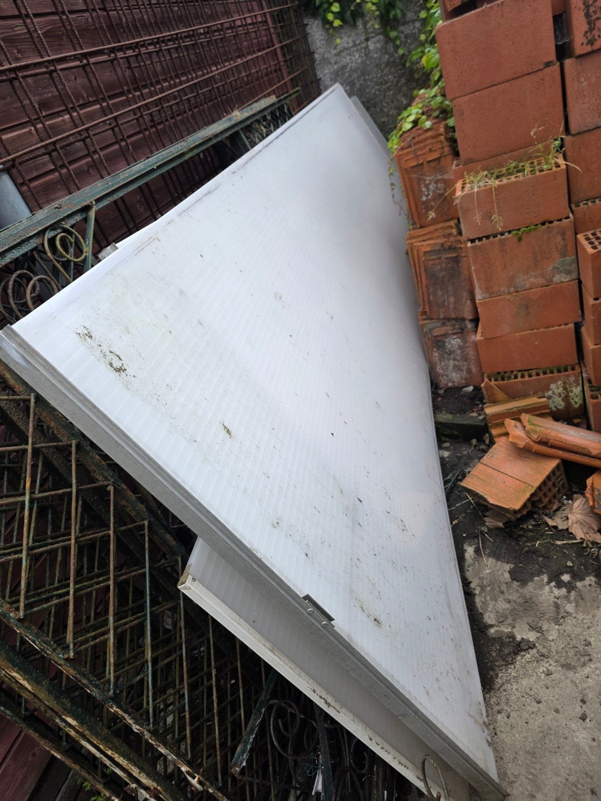 Veranda dak panelen gratis, Ophalen