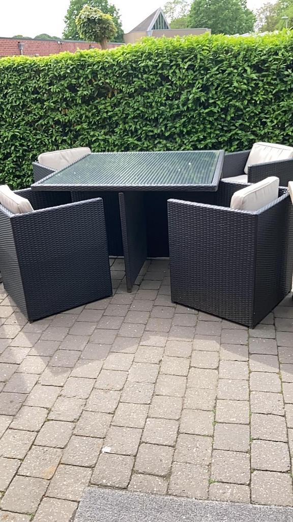 Tuinstel kunststof rietlook, Tuin en Terras, Tuinmeubel-accessoires, Ophalen, Zo goed als nieuw