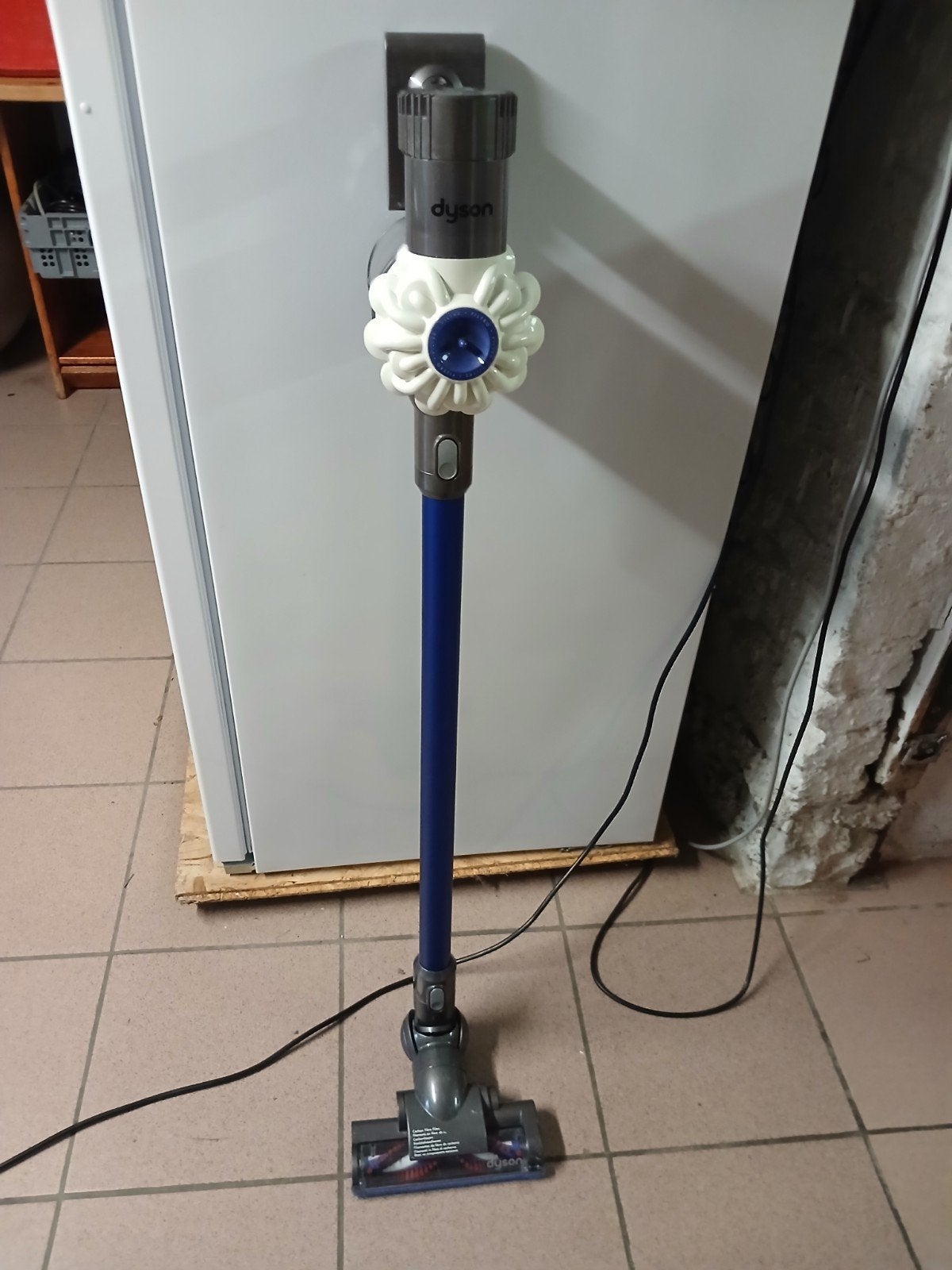 aspirateur dyson v6, Electroménager, Sans fil, Réservoir, Aspirateur balai, Enlèvement