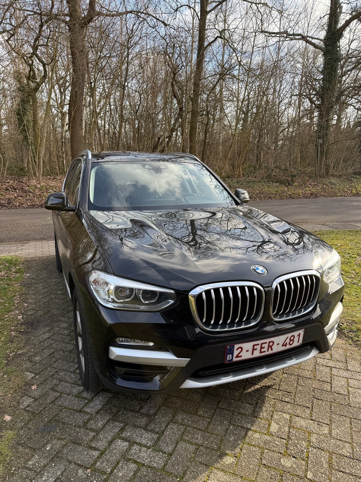 . L'intérieur et l'extérieur sont en parfait état et ne prés, Autos, Cuir, Achat, Euro 6, 2420 kg