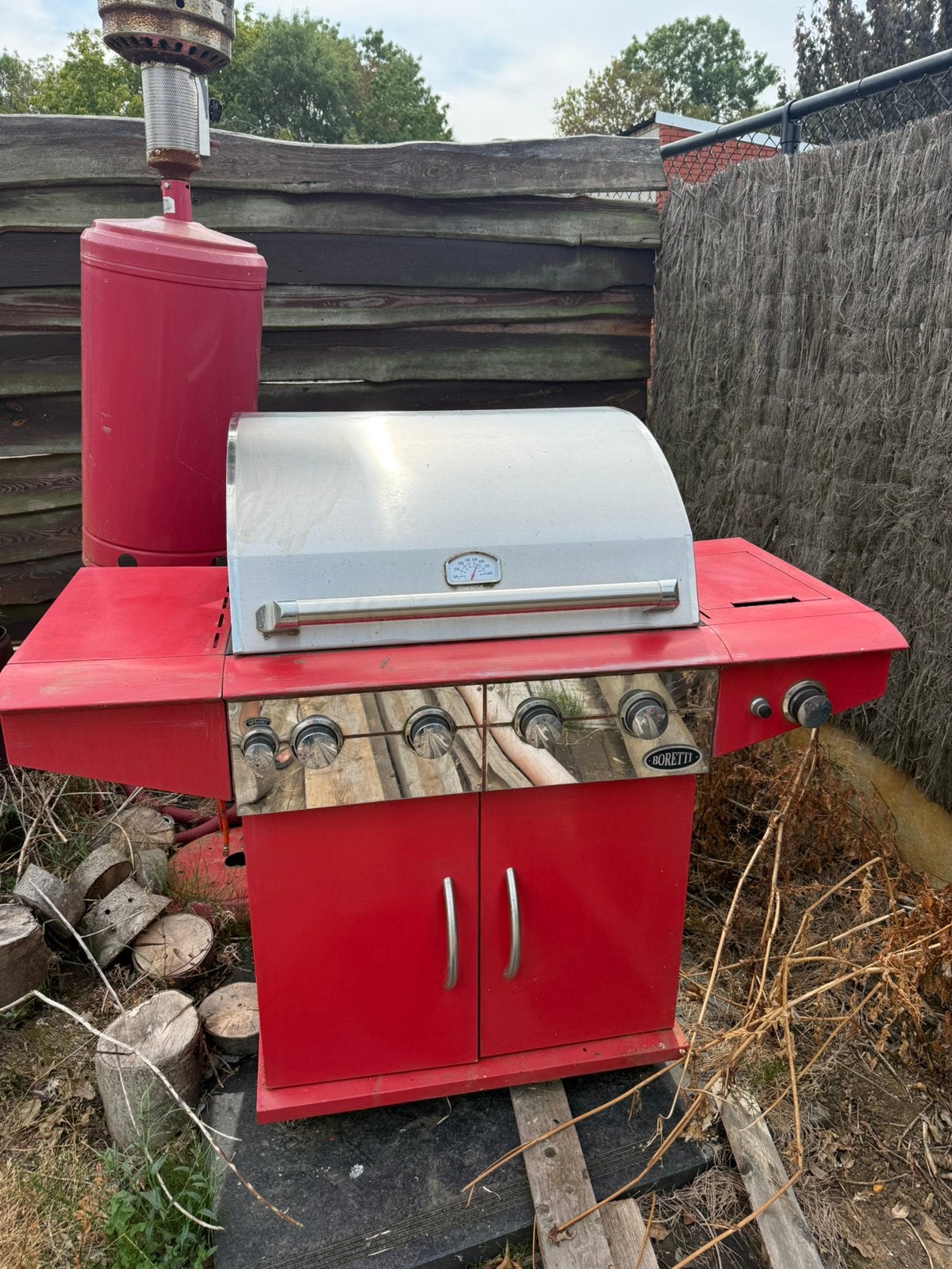 Boretti gas bbq, Tuin en Terras, Gasbarbecues, Ophalen, Zo goed als nieuw