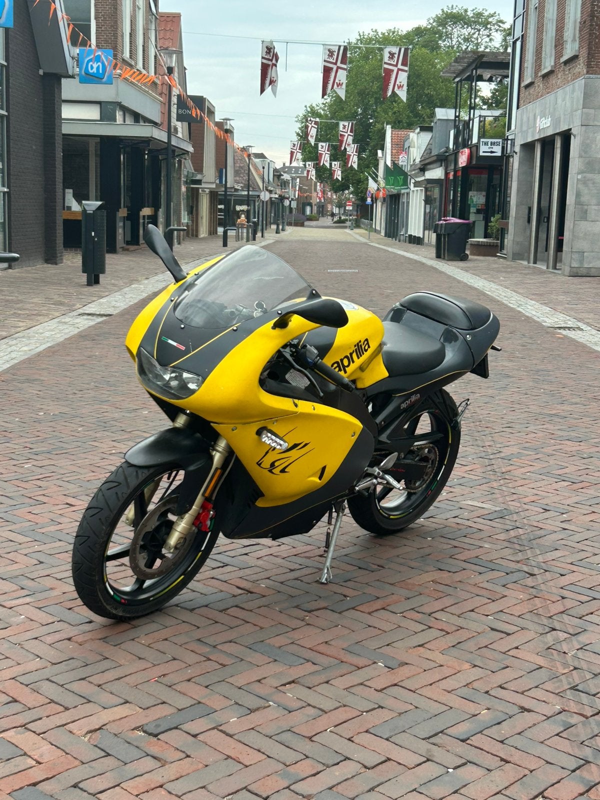 Aprilia rs50, Fietsen en Brommers, Brommeronderdelen | Algemeen, Zo goed als nieuw, Blok, Ophalen of Verzenden