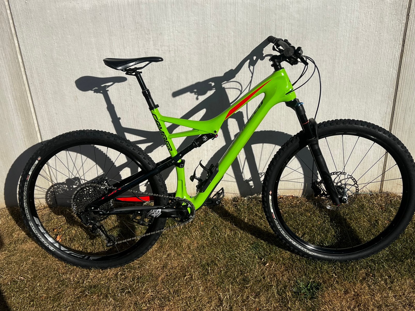 Velo Specialized camber cadre carbone, VTT tout suspendu, Enlèvement, Comme neuf