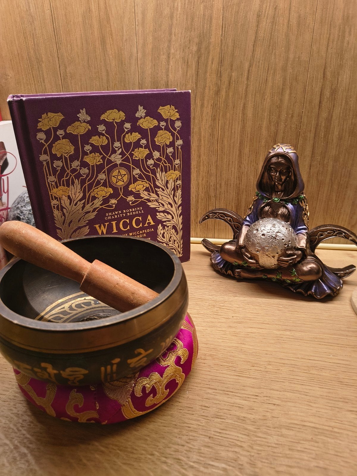 TE KOOP – mooie spirituele Wicca-items, Ophalen of Verzenden, Zo goed als nieuw, Meerkleurig, Met reliëf