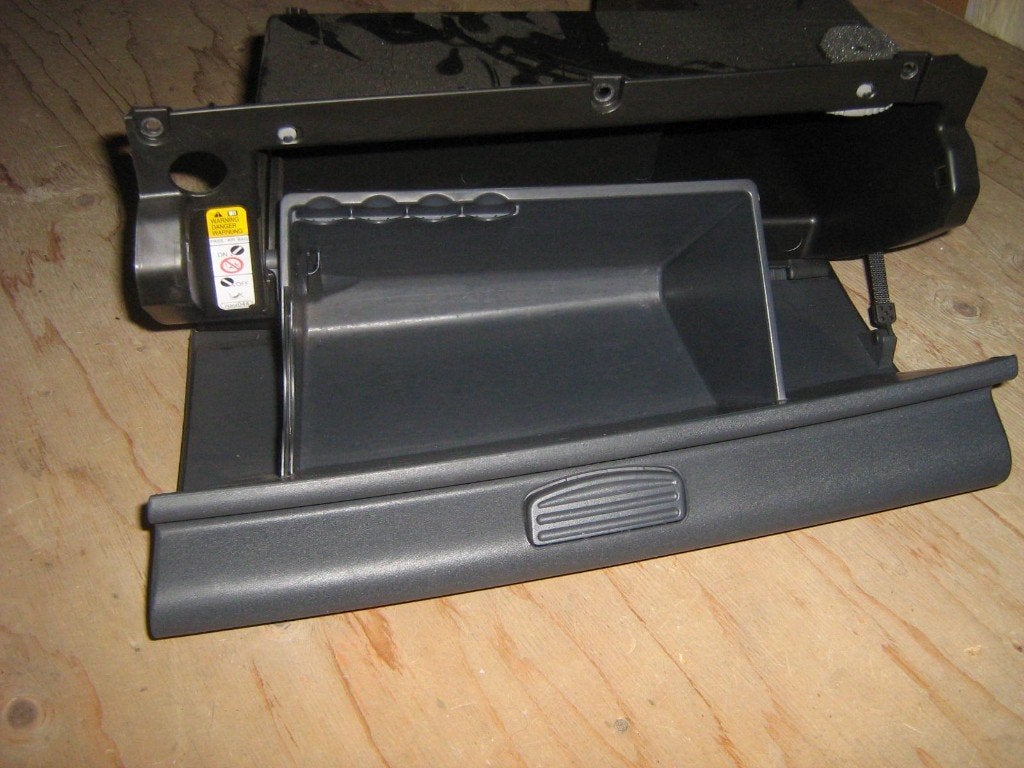 Handschoenenkast Mitsubishi colt, Ophalen of Verzenden, Gebruikt, Mitsubishi